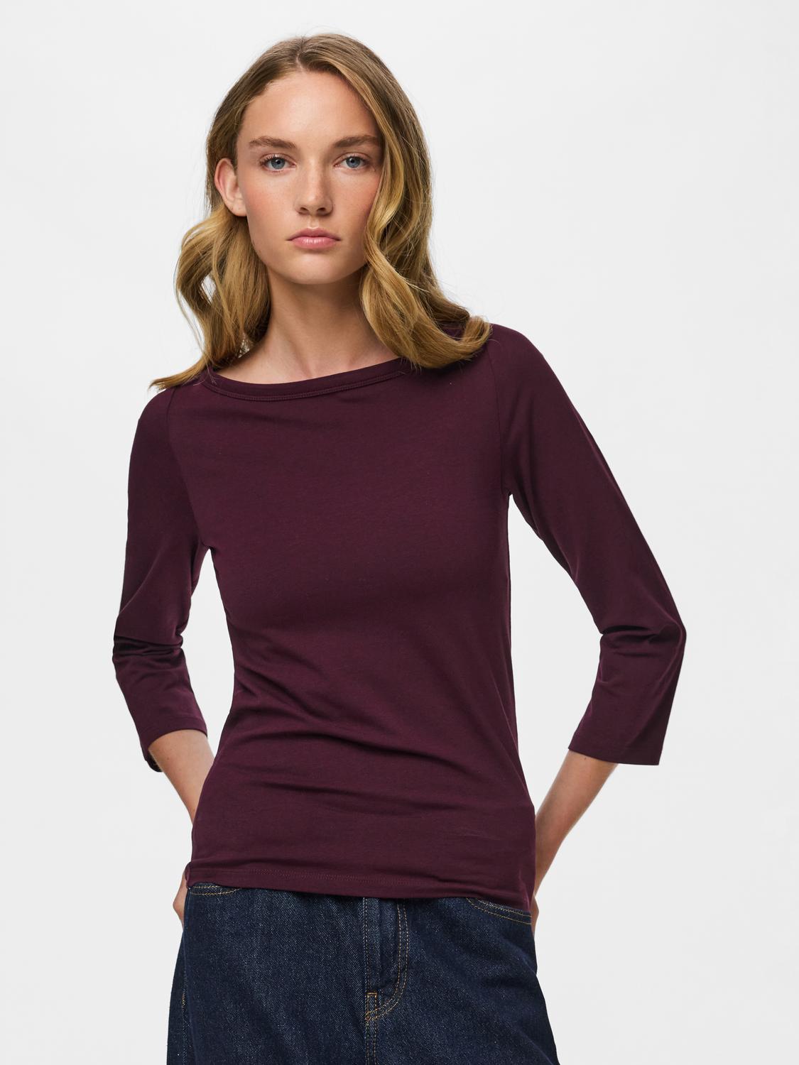 model_shot-front
